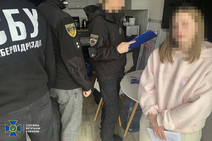 СБУ викрила угруповання, яке ошукало громадян ЄС на понад $250 тисяч